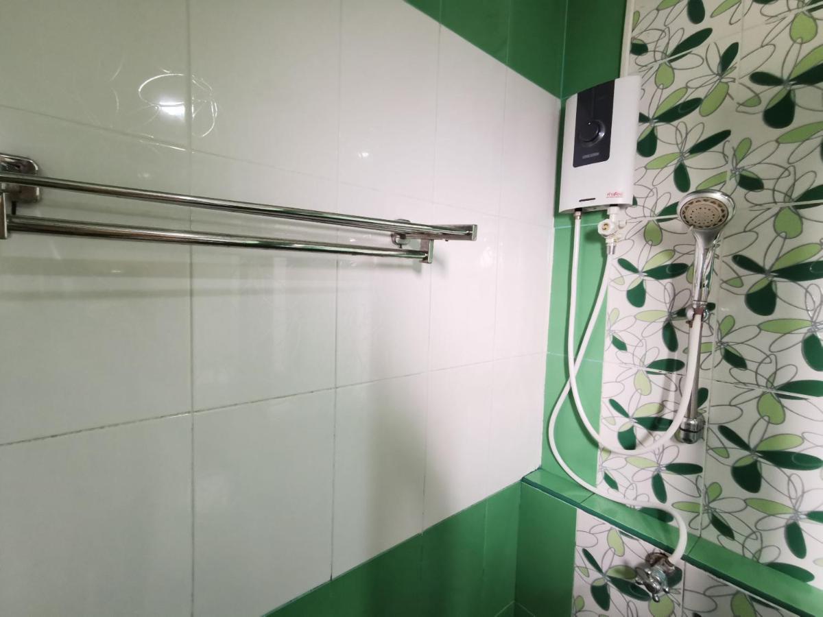 Smile Resort Sriracha Сі-Рача Екстер'єр фото